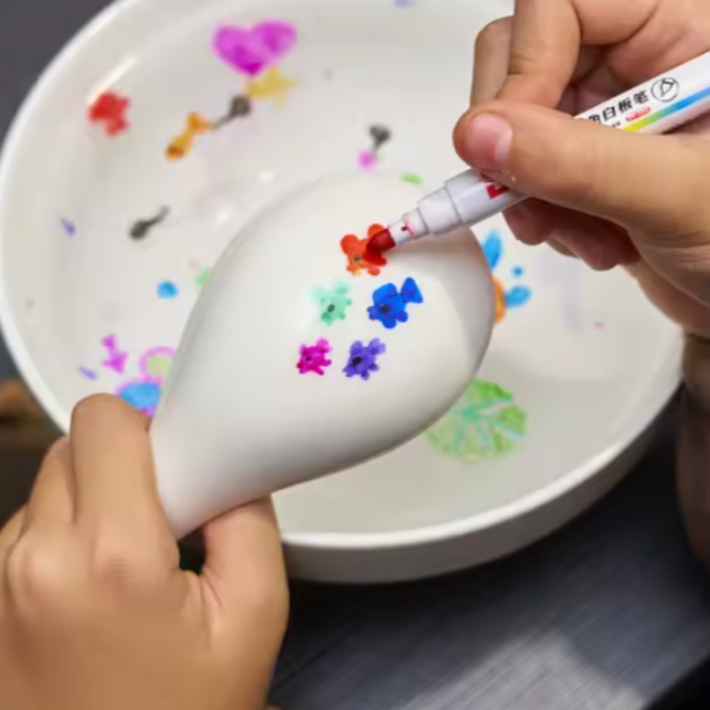 Kit magic „Desene plutitoare” – set carioci + linguriță ceramică